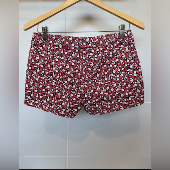 H&M L.O.G.G. Floral Print Shorts | Size 4 - Picture 2 of 6